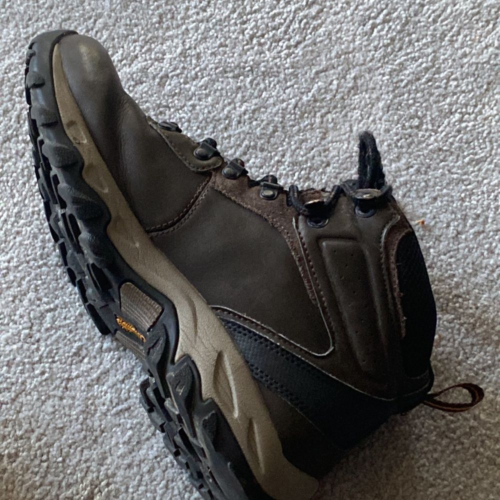 Columbia hiking boots made in Vietnam USA size 7 1/2 brown - Picture 4 of 8